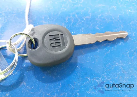 2003 GMC Sonoma Sls from USA, damaged, VIN 1GTCS19X838113665